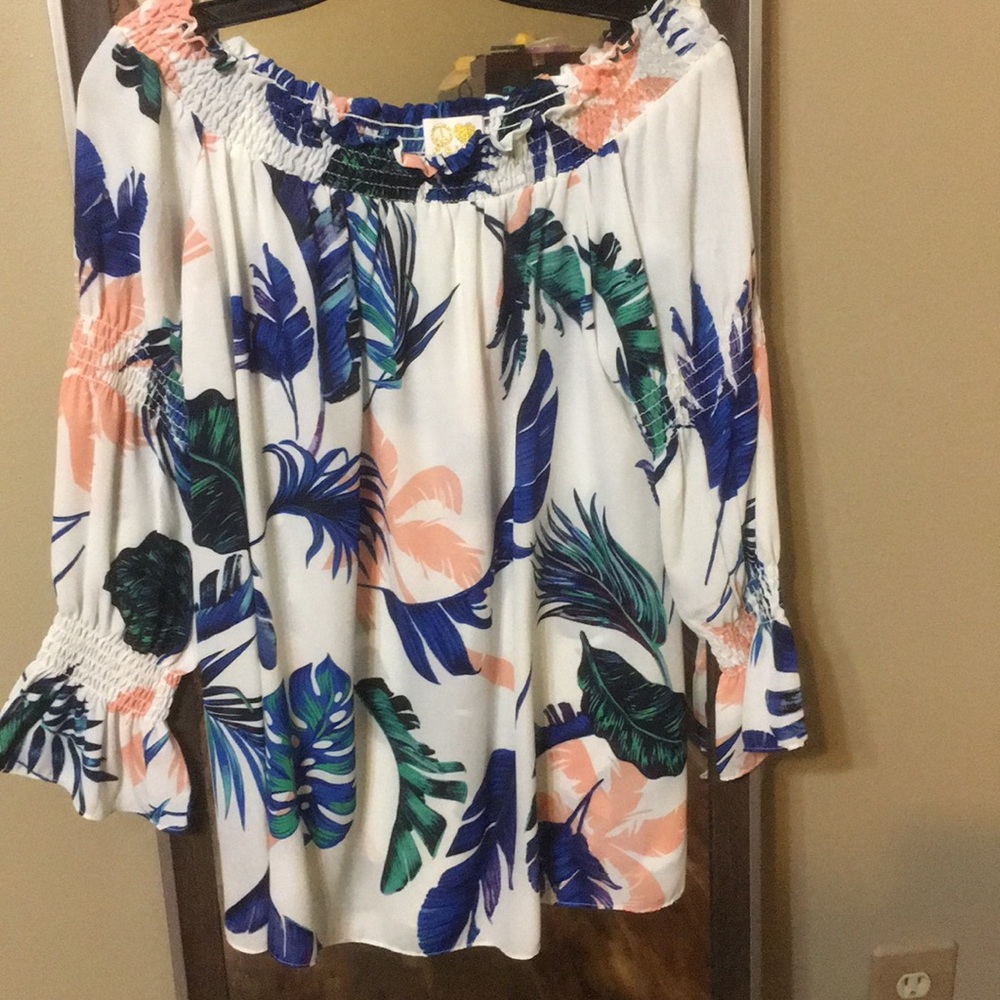 Tropical print top